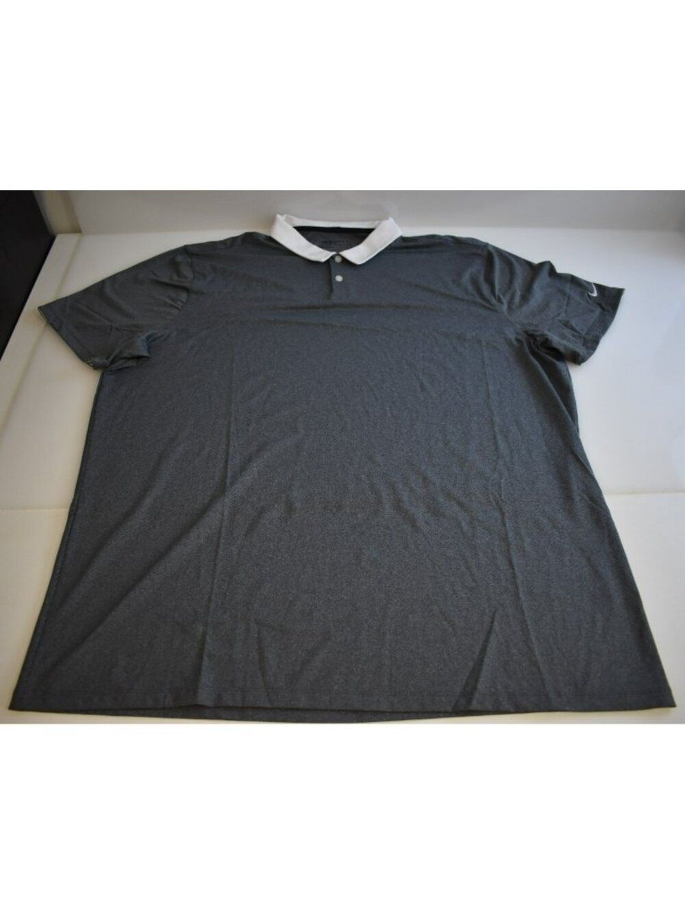 Nike Golf Men's XXL Dark Gray Shortsleeve Polo Shirt Collared Dri-Fit